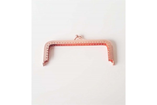 FECHO DE METAL DA VOVO COM FURO PARA COSTURA ROSE