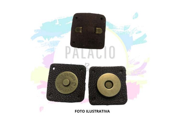 BOTAO IMANTADO OURO VELHO 18MM COM COURO CAFE